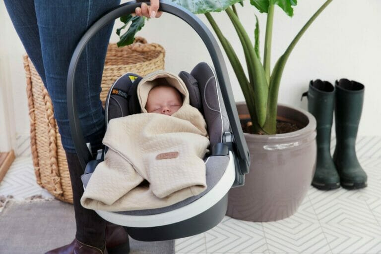 BeSafe iZi Go Modular X2 i-Size (40-75 cm), morsko zelena