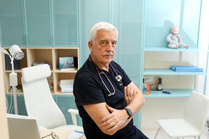Pedijatar prof. dr. sc. Milivoj Jovančević
