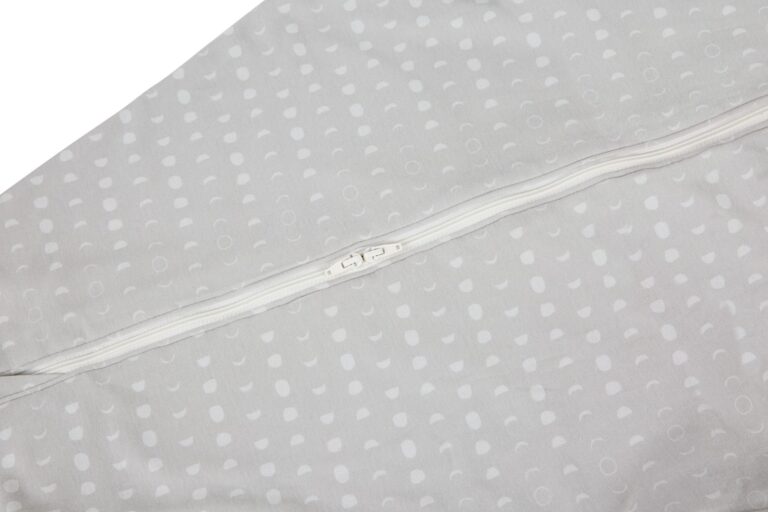 Spalna vreča Ergobaby Classic, srednje težka (TOG 1.0), lunina mena