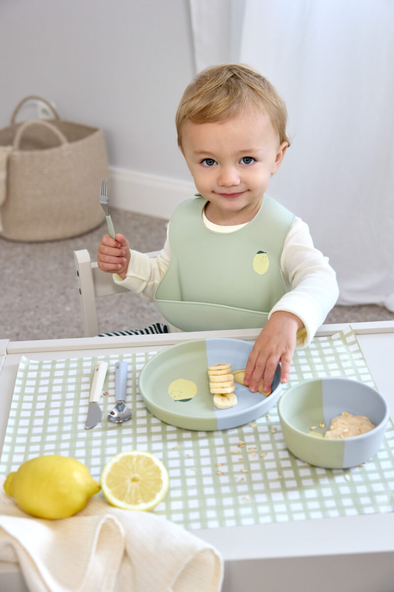 Lässig Pribor za jelo sa silikonskom drškom, 3 dijela Happy Fruits Lemon - Slika 3