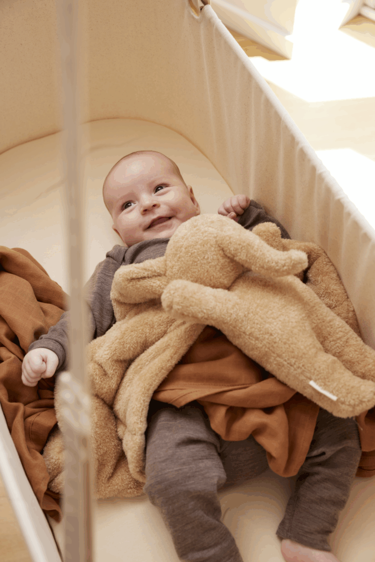 Membantu dječja viseća kolijevka - Natur