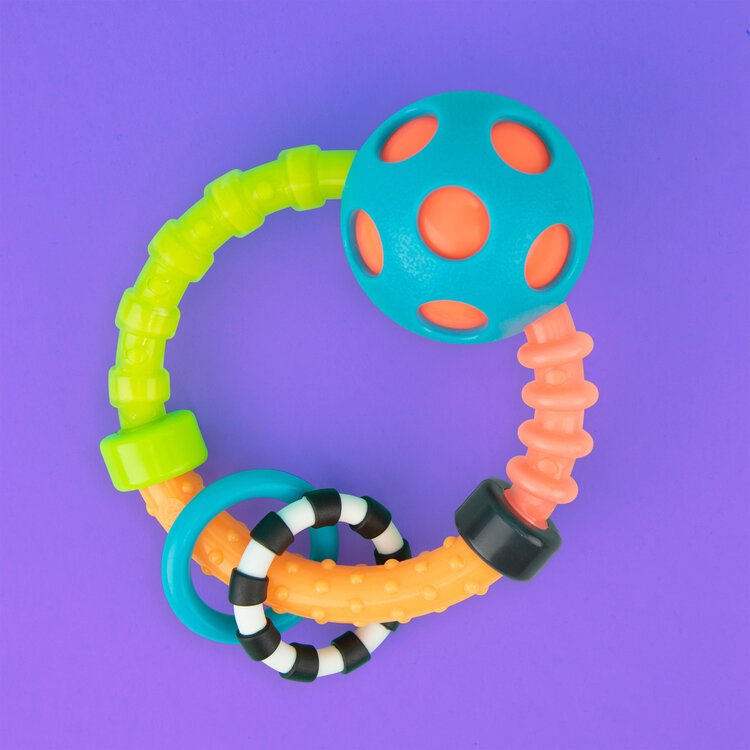 Sassy Bend & Flex Ring Rattle zvečka