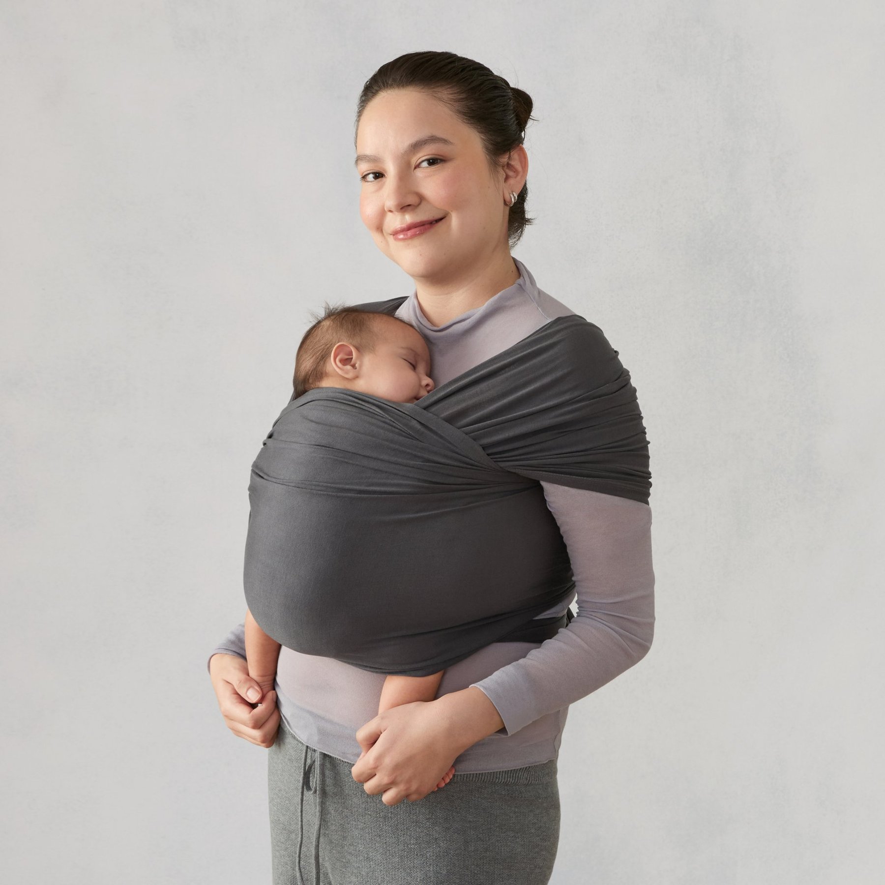 Ergobaby Aura marama Sustainable Knit - Soft Black - Slika 8