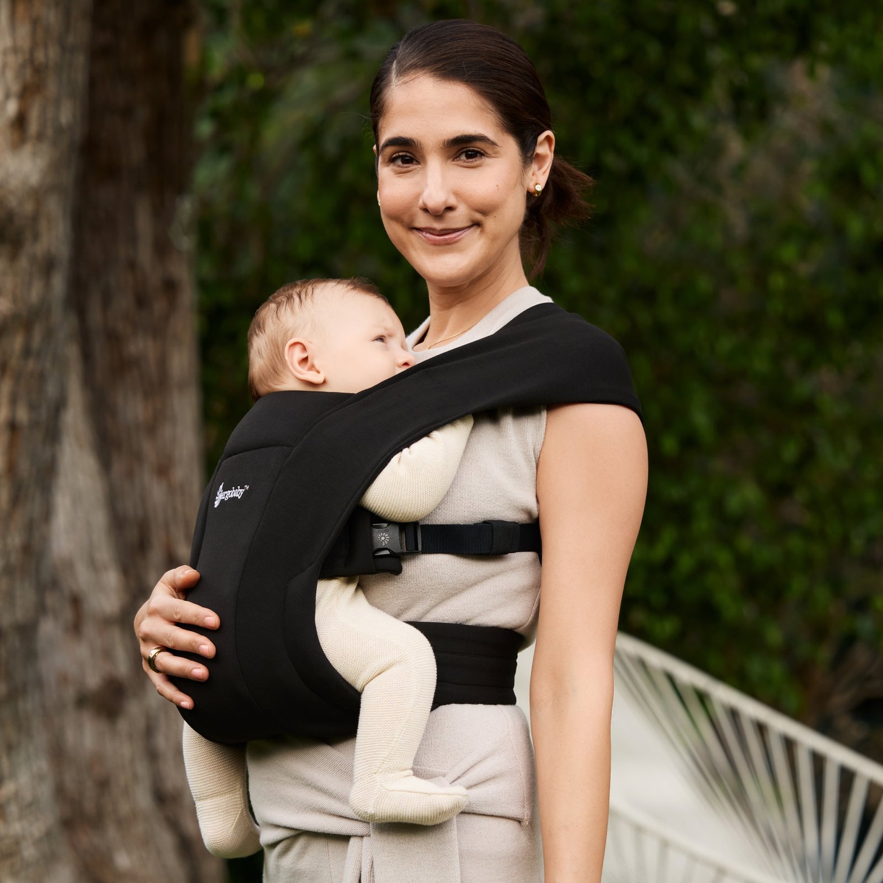 Ergobaby Embrace nosiljka, crna - Slika 11