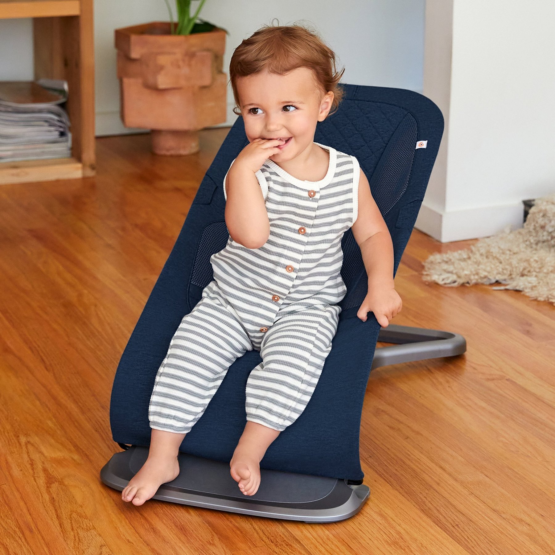 Ergobaby Evolve ležaljka 3u1 – Midnight Blue - Slika 9