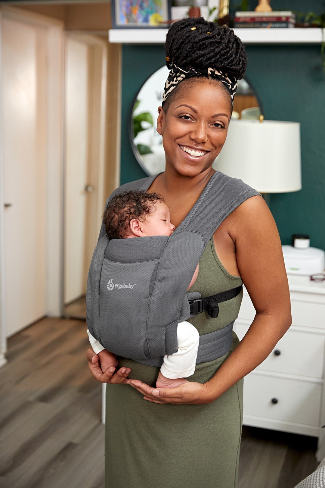 Ergobaby Embrace Soft Air Mesh nosiljka, Crna - Slika 10