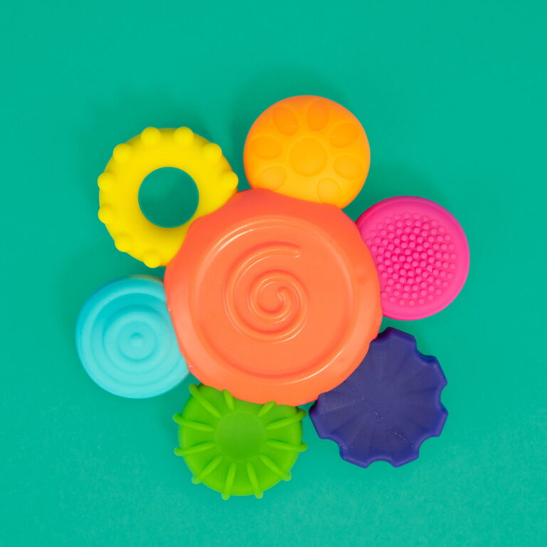 Sassy Silicone Flower Teether grickalica zvečka