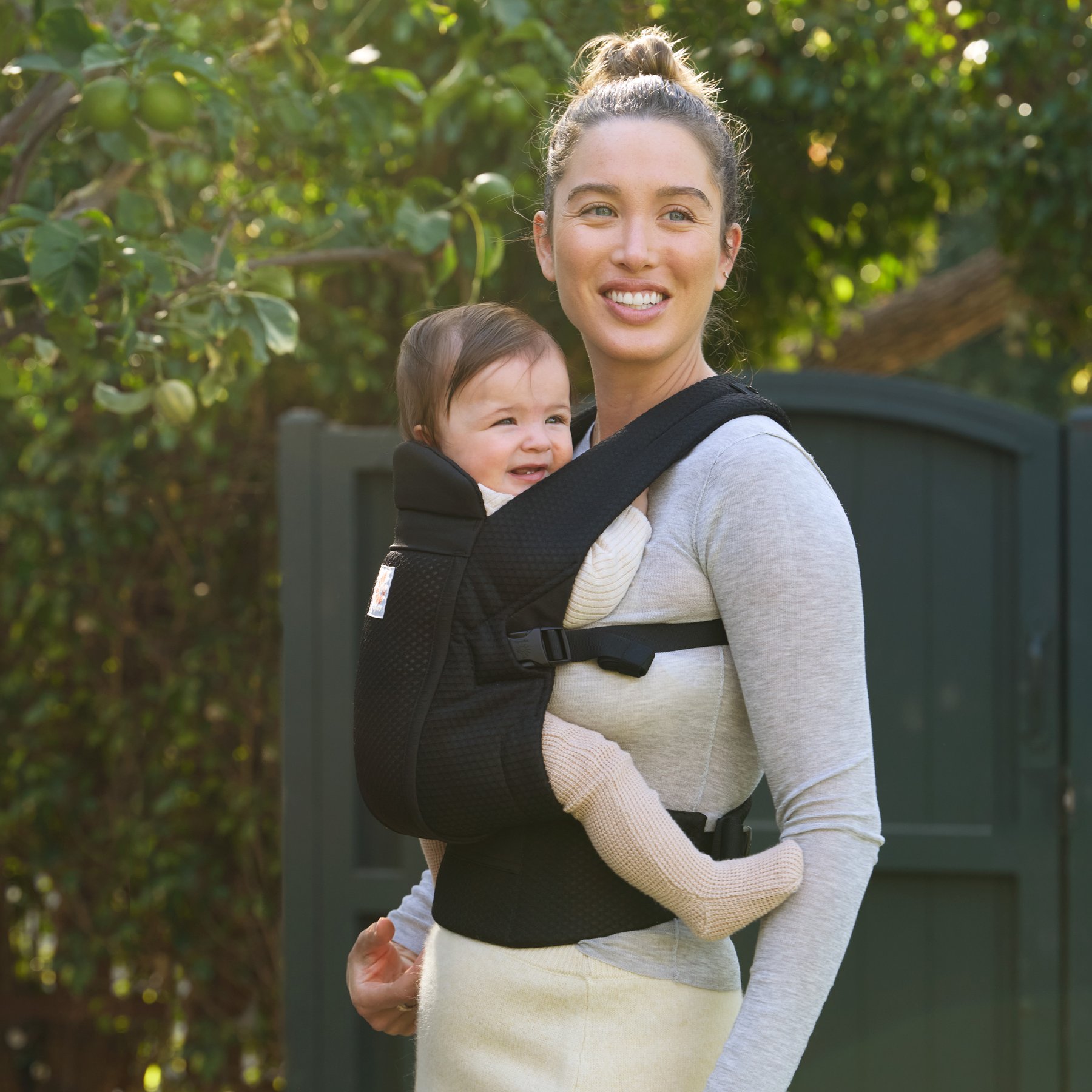 Ergobaby Omni Lite Mesh nosiljka - Slika 24